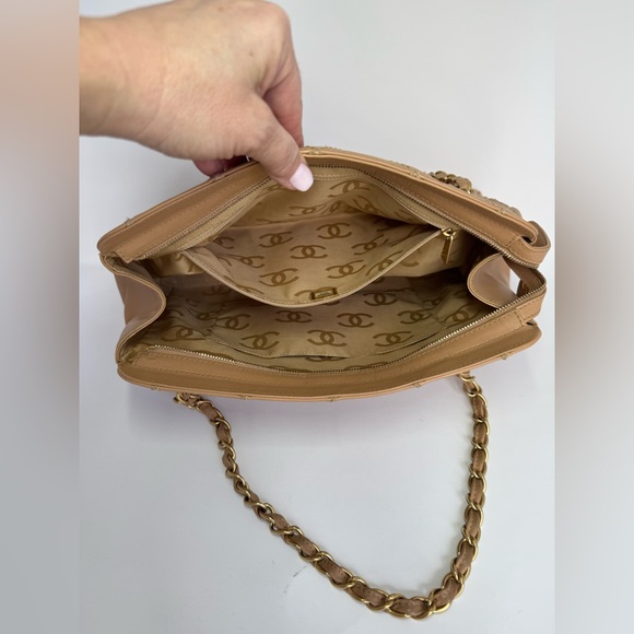 Authentic CHANEL Crown Shoulder Tote Bag Beige - Picture 10 of 12